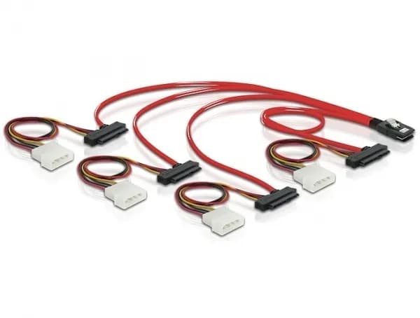 DeLOCK multilane SAS-kabel SFF8087 - 4xSFF8482+Molex 4-pin ström 0,5m