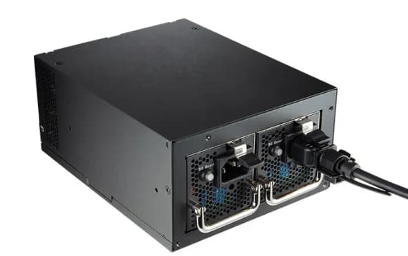 FSP Twins PRO 700W -virtalähde, 80 Plus Gold