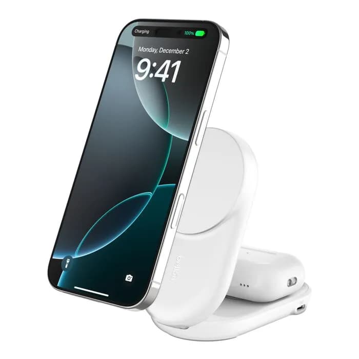Belkin UltraCharge 2-in-1 Foldable Magnetic 25W Qi2 -langaton laturi, Valkoinen