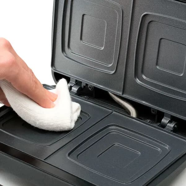 BLACK+DECKER Classic -voileipägrilli, 750 W