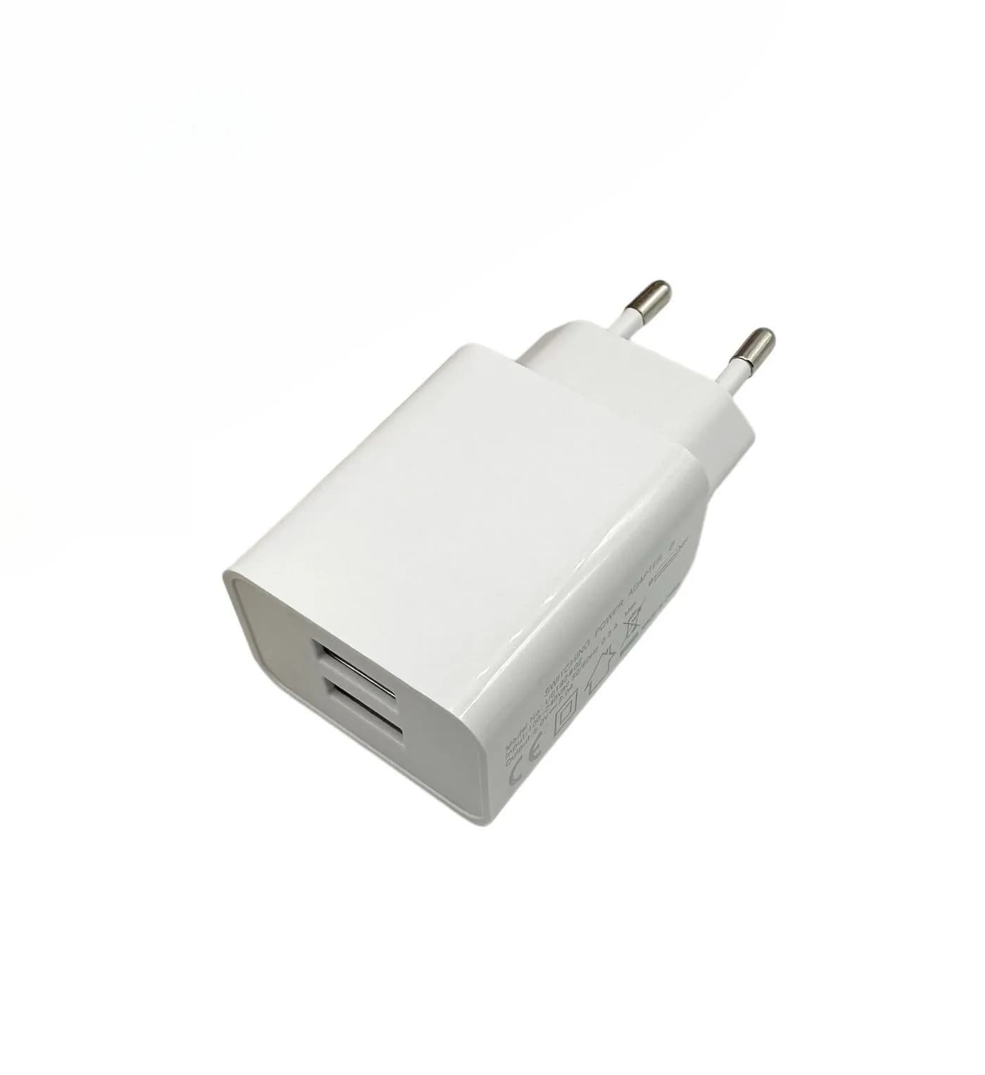 MicroConnect 12W 2x USB-A -laturi, Valkoinen