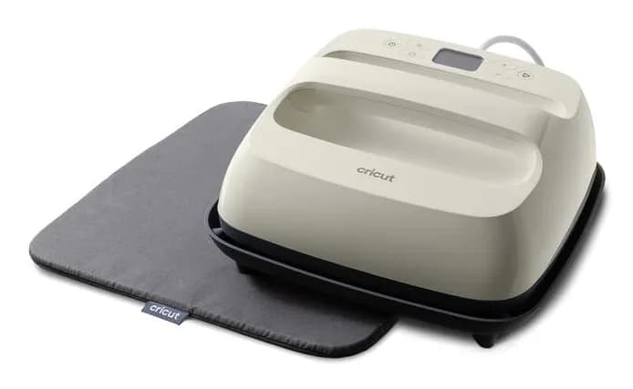 Cricut EasyPress SE taupe 9x9 with mat