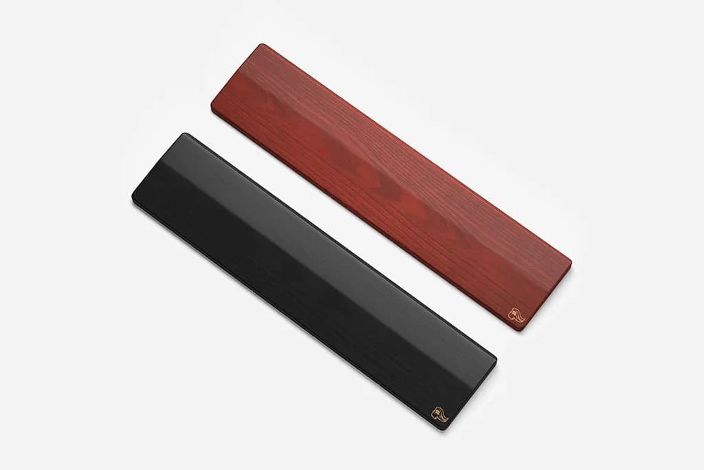 Glorious Wooden Keyboard Wrist Pad -puinen rannetuki