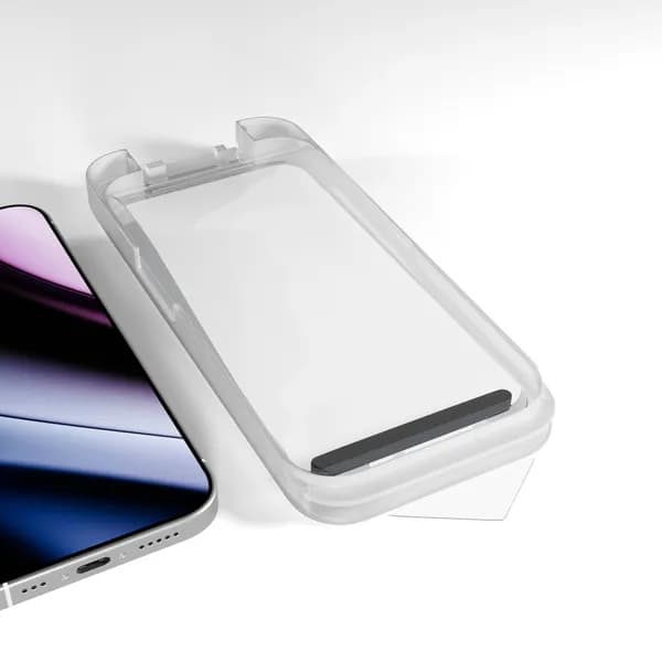Epico Glass Protector Standard Fit Scratch Resistant iPhone 16 Pro/17