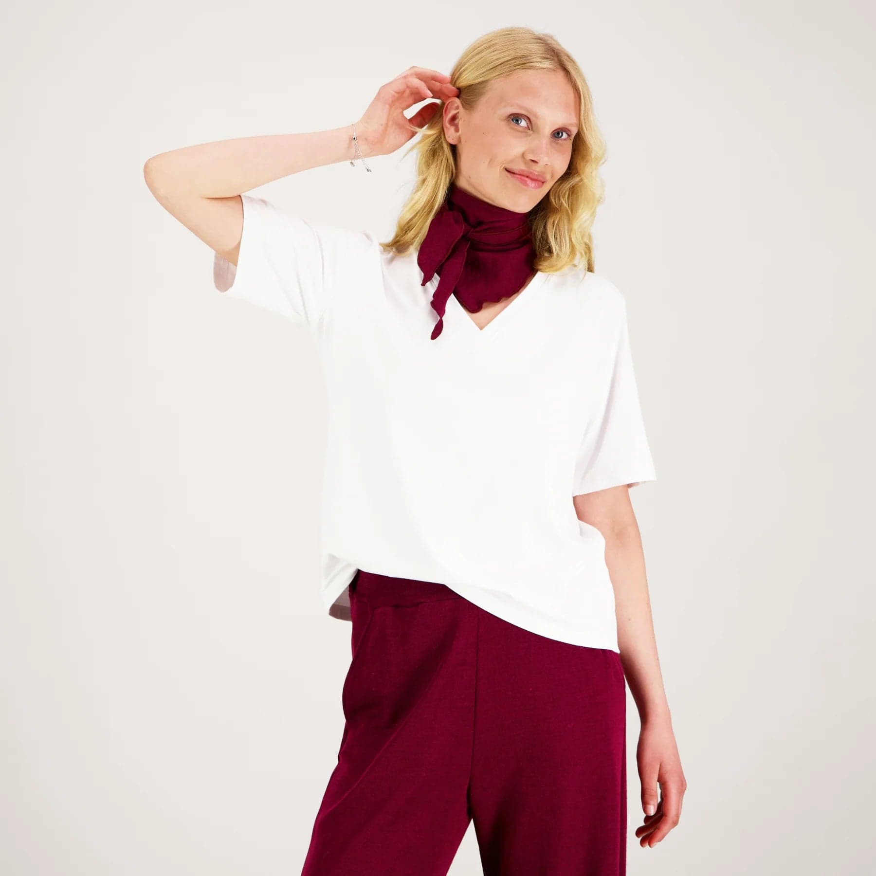 Kaiho Triangle Scarf Cranberry Red