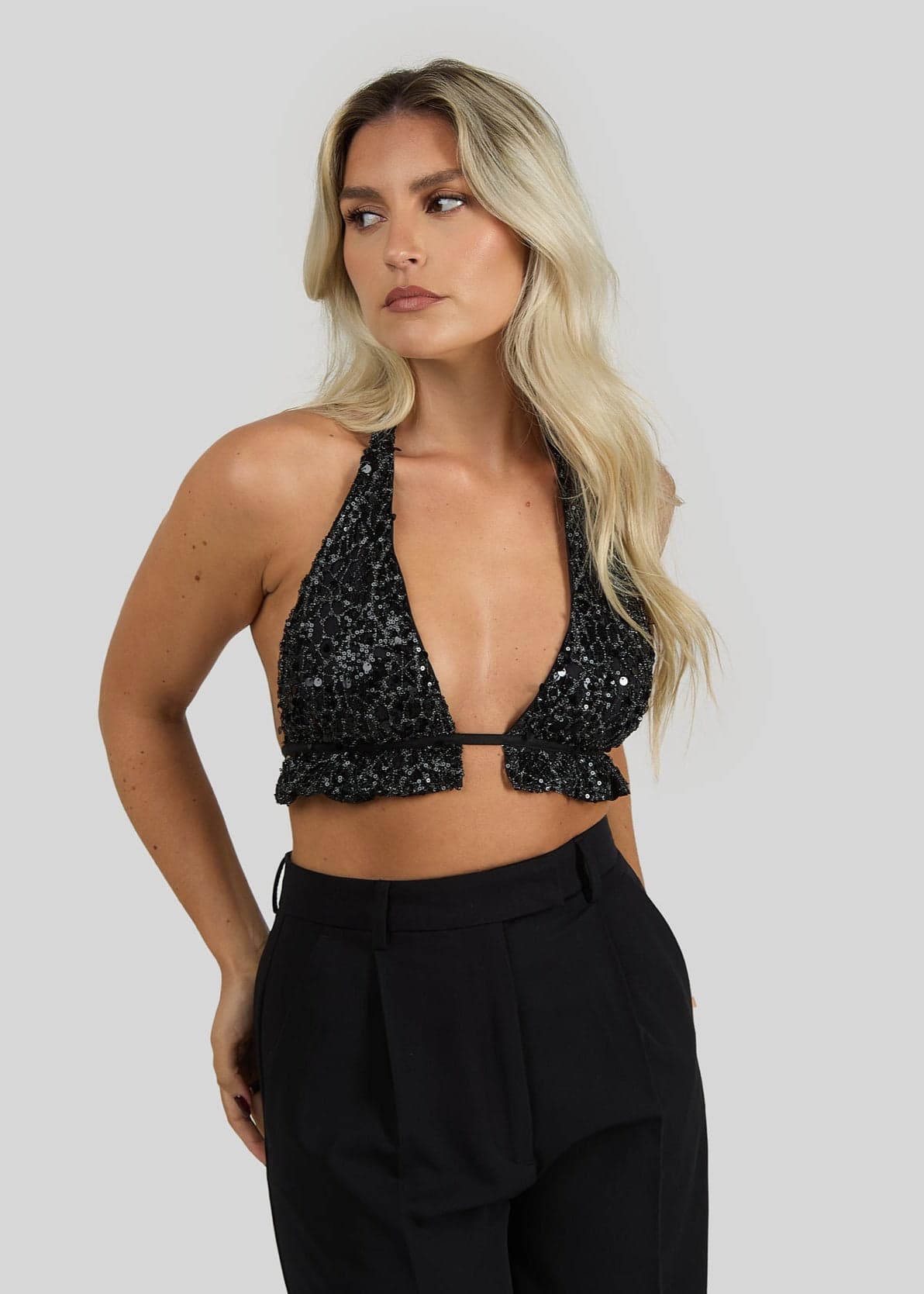 Bindi Sequins Halter Toppi