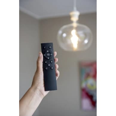 AIRAM SmartHome Kaukosäädin 9610355 Vastaa: N/A