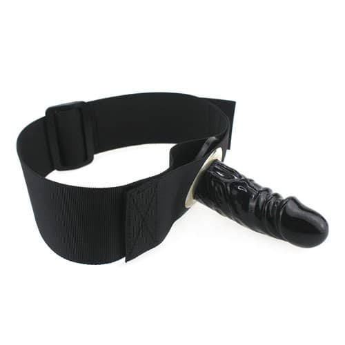 REITEEN KIINNITETTÄVÄ MINISTRAP-ON DILDO