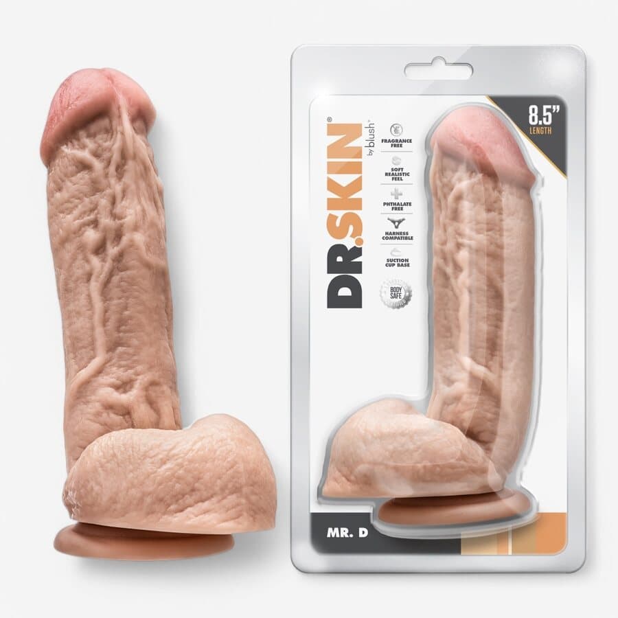Blush Novelties Dr. Skin Mr. D 8,5” – Realistinen Dildo Kiveksillä & Imukupilla (22 cm, Ø 5 cm)