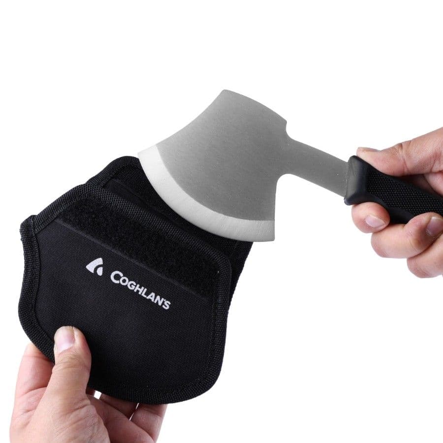 Coghlans Pack, kirves