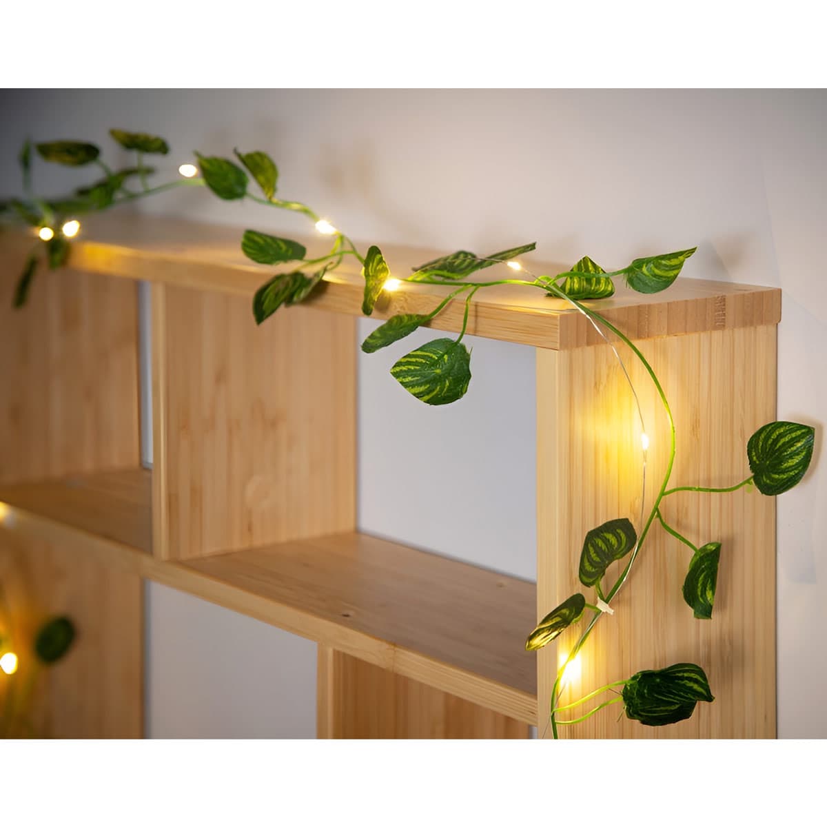 20 LED-Kultaköynnös, ajastin, 2m