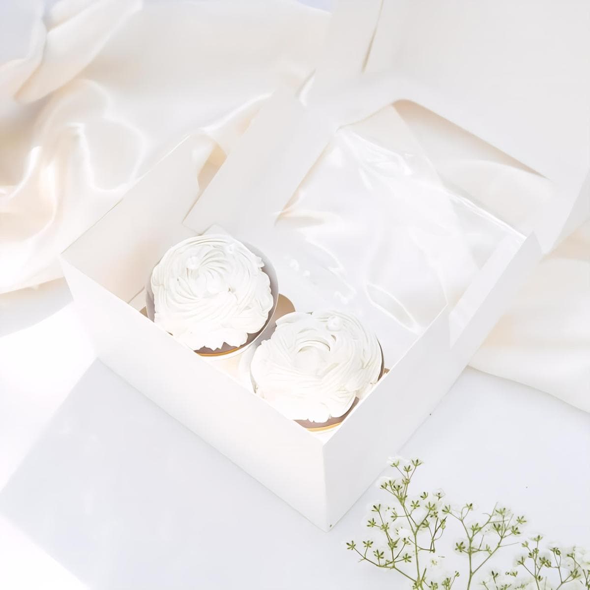 Muffinilaatikko ikkunalla, 2 muffinille - 3 kpl