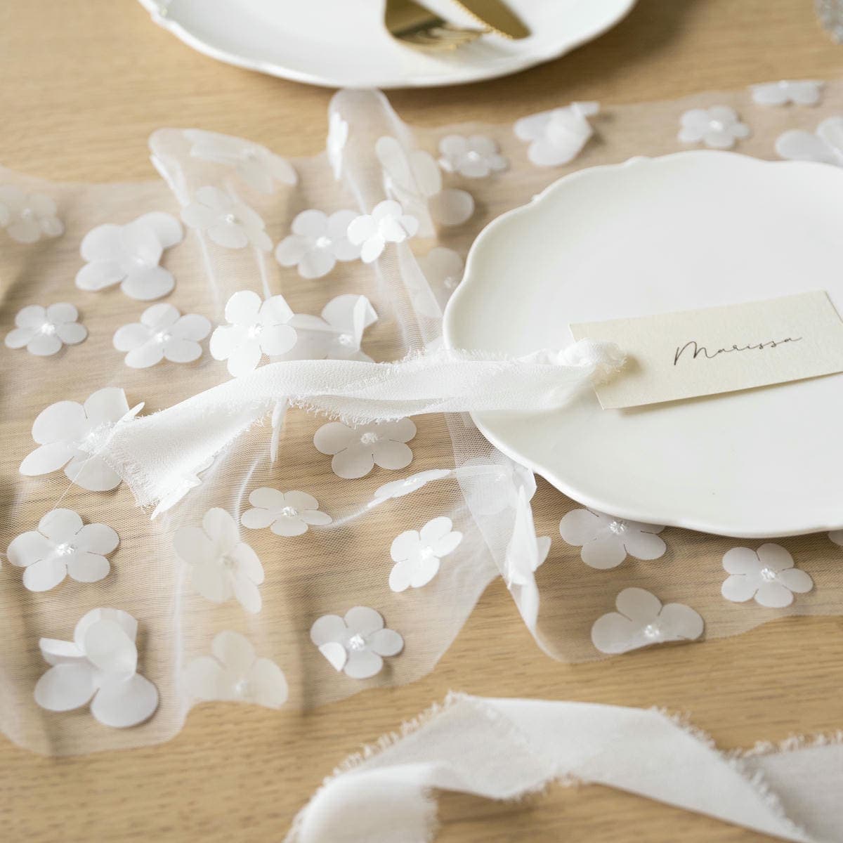 Kaitaliina Kukat - Valkoinen, 26x500cm