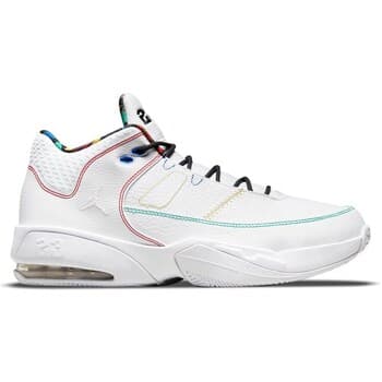 Kengät Nike  Jordan Max Aura 3  44