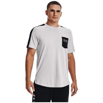 Lyhythihainen t-paita Under Armour  Pocket  EU L