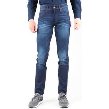 Suorat farkut Wrangler  Greensboron farkut W15Q6262F  US 30 / 34