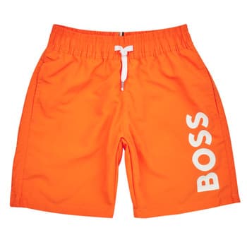 Shortsit & Bermuda-shortsit BOSS  J24846-401-C  8 vuotta