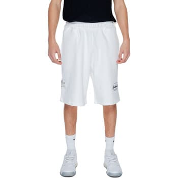 Shortsit & Bermuda-shortsit Underclub  24EUC80049  EU L