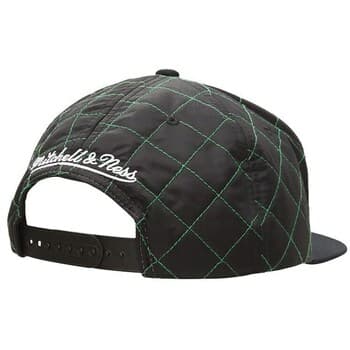 Lippalakit Mitchell And Ness  Boston Celtics  Yksi Koko