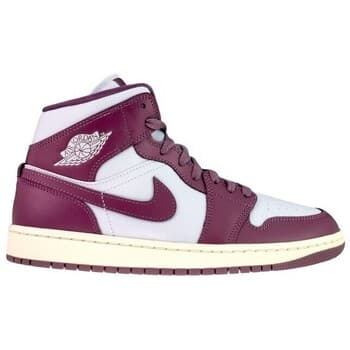 Kengät Nike  Air Jordan 1 Mid Pure  42