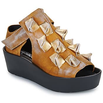 Korokepohjaiset sandaalit Papucei  ASPEN  37