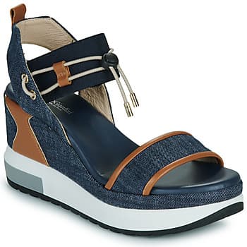 Korokepohjaiset sandaalit NeroGiardini  E513600D  36