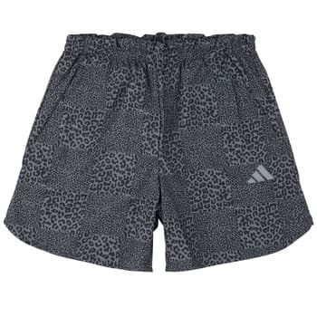 Shortsit & Bermuda-shortsit adidas  -  9 / 10 vuotta