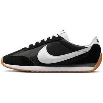 Kengät Nike  HQ2052001  44