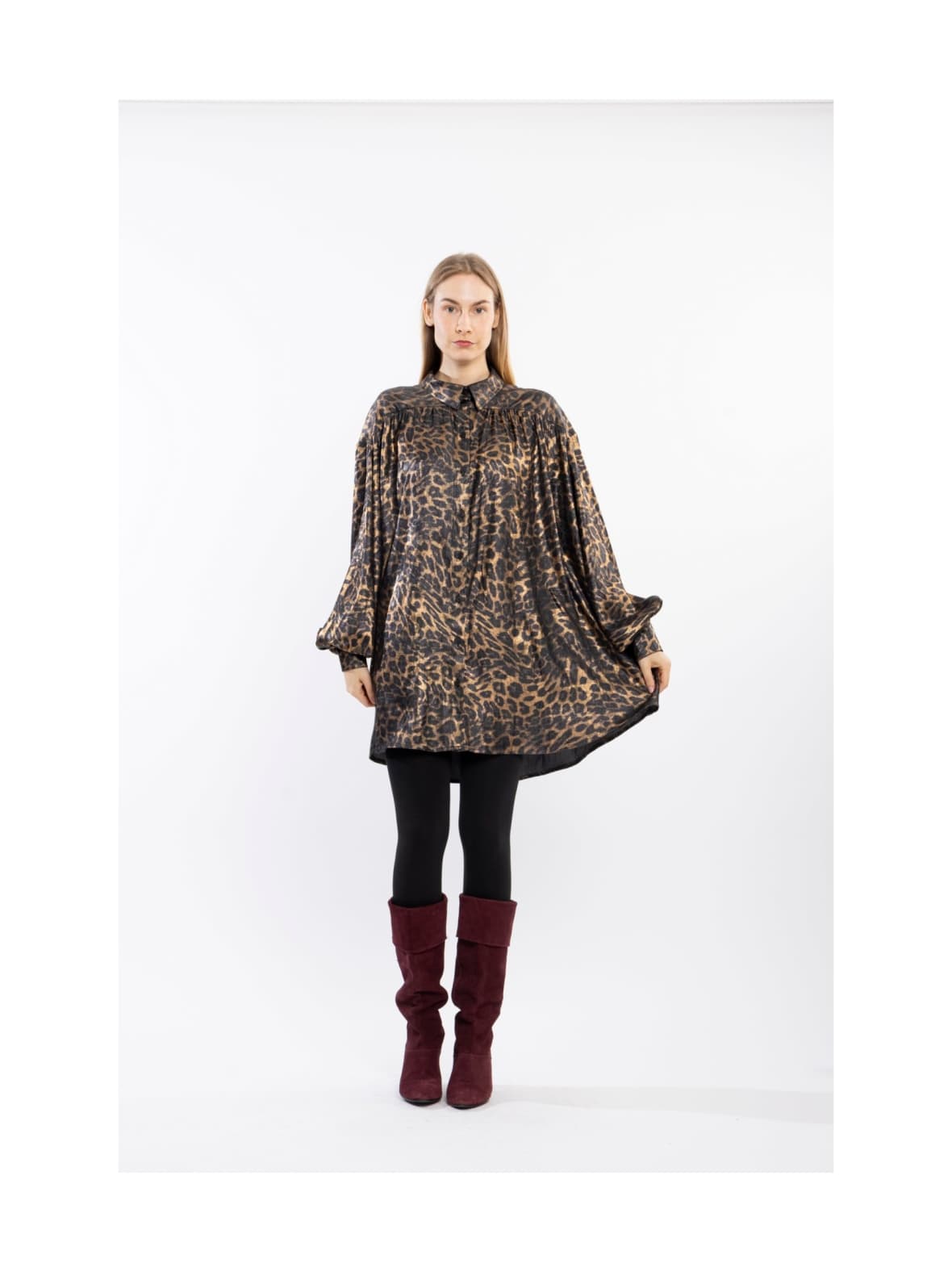 Kauluspaita, leopardi