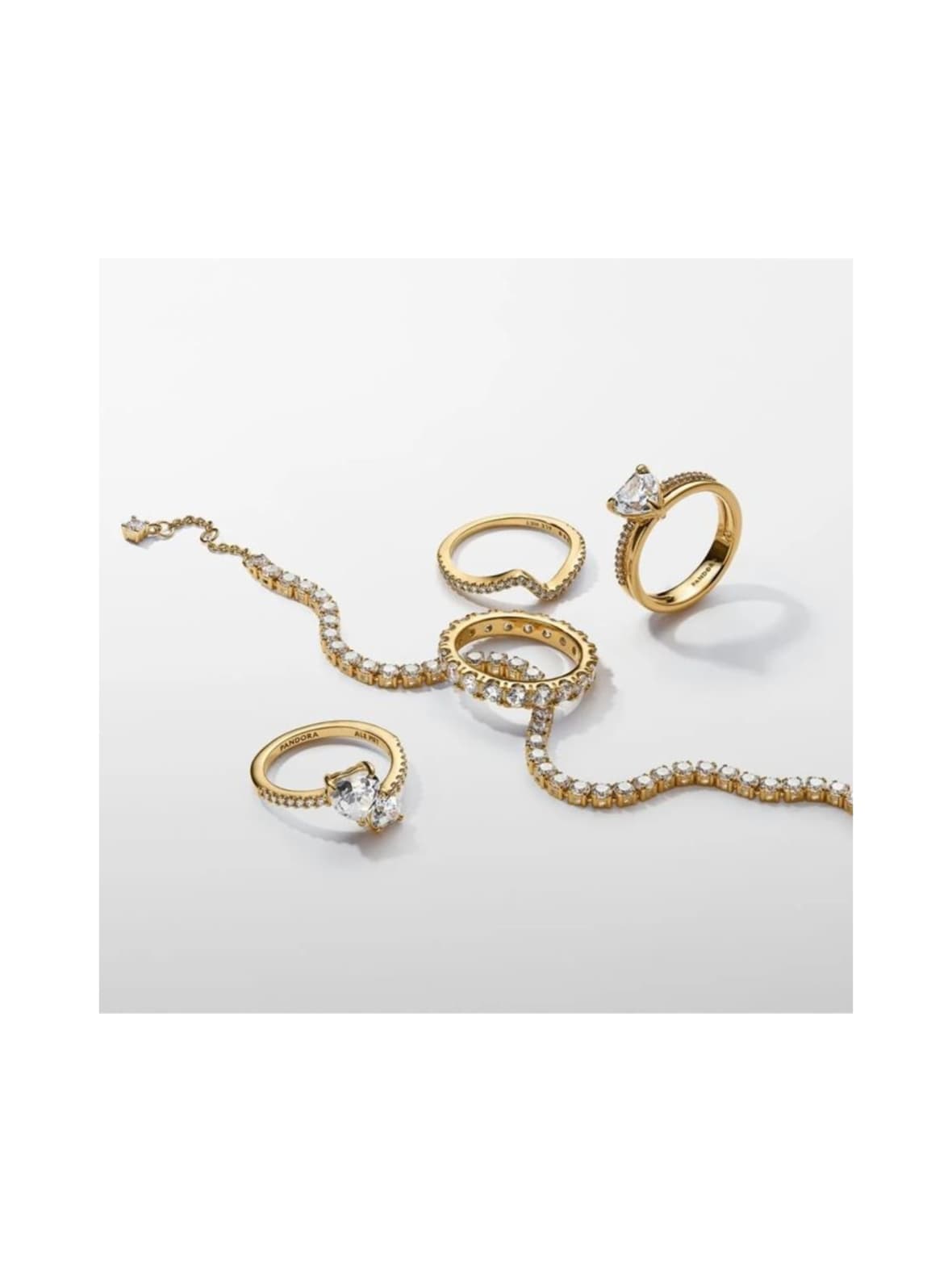 Säihkyvä tennisrannekoru kullattu / sparkling tennis bracelet 14k gold plated 561469c01