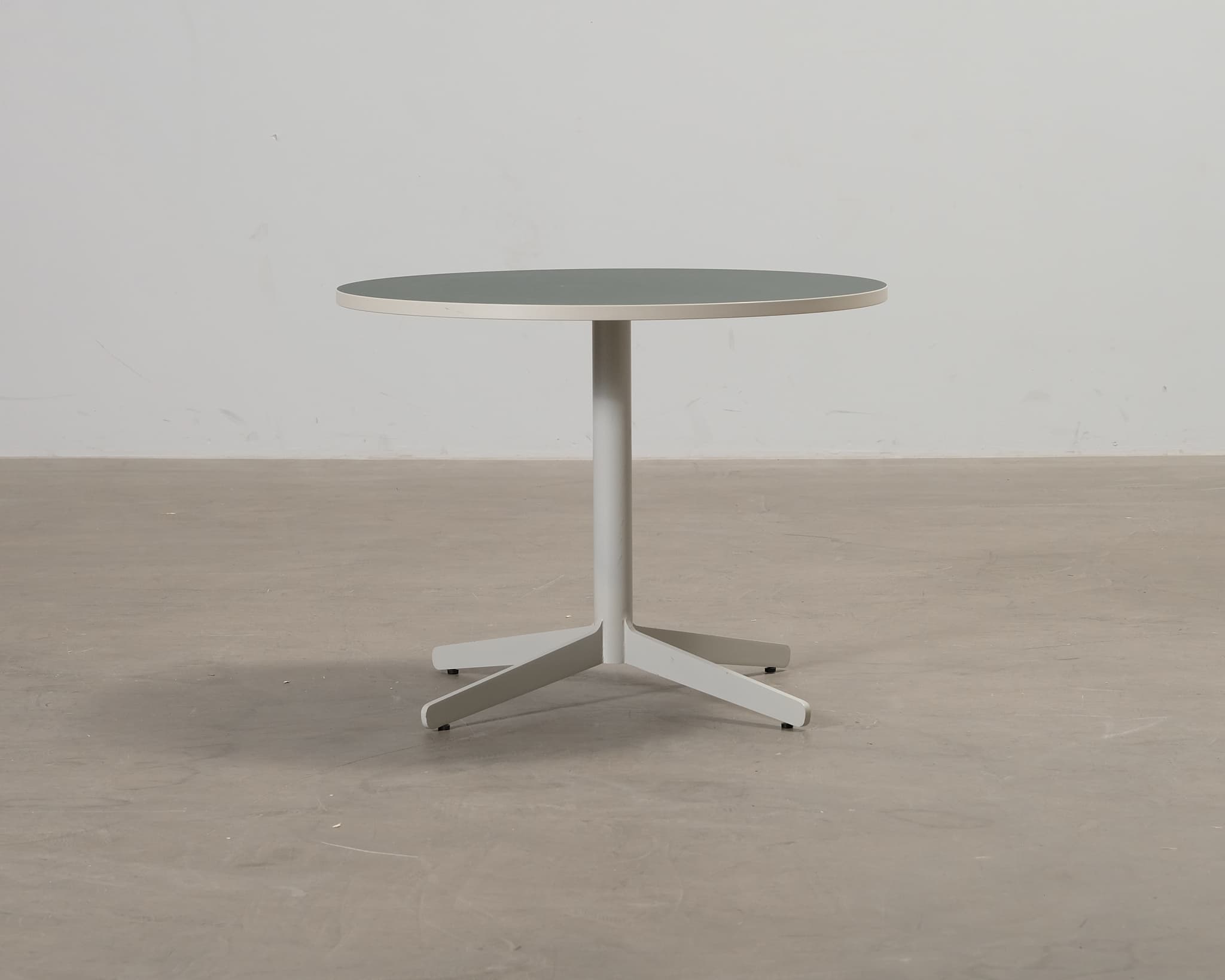 Edsbyn Feather sohvapöytä harmaa / tummanvihreä