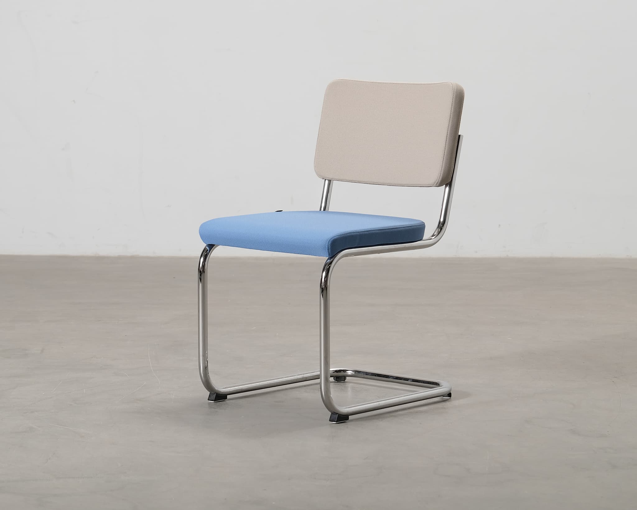 Thonet S 43 tuoli sininen / beige