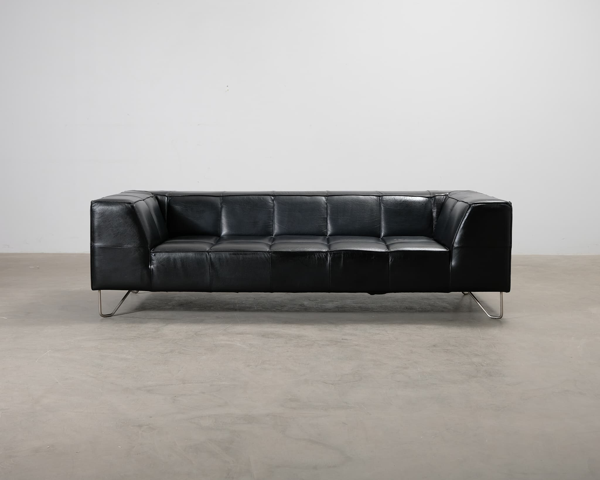 BoConcept Milos 3-istuttava nahkasohva musta