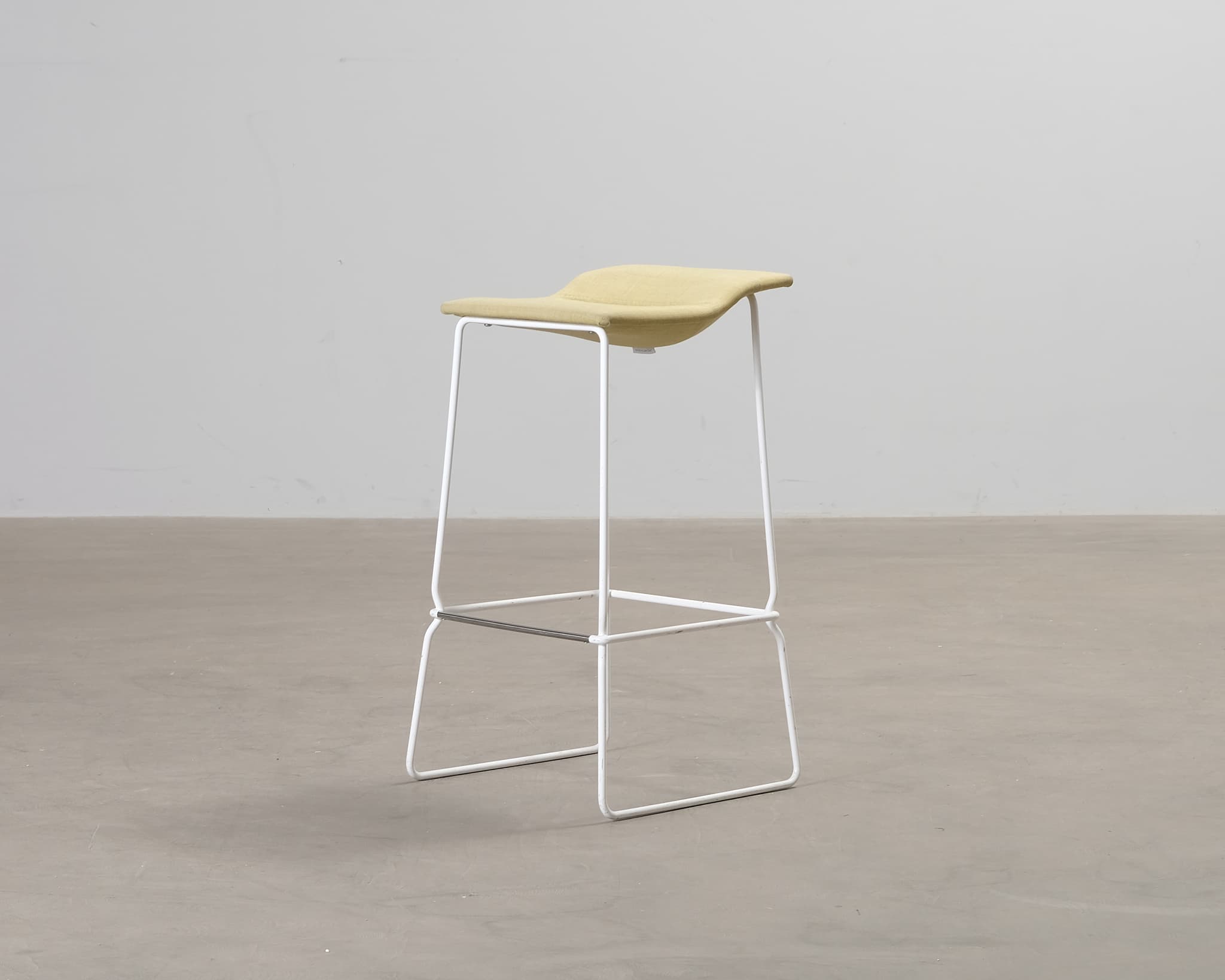 Viccarbe Last Minute jakkara keltainen