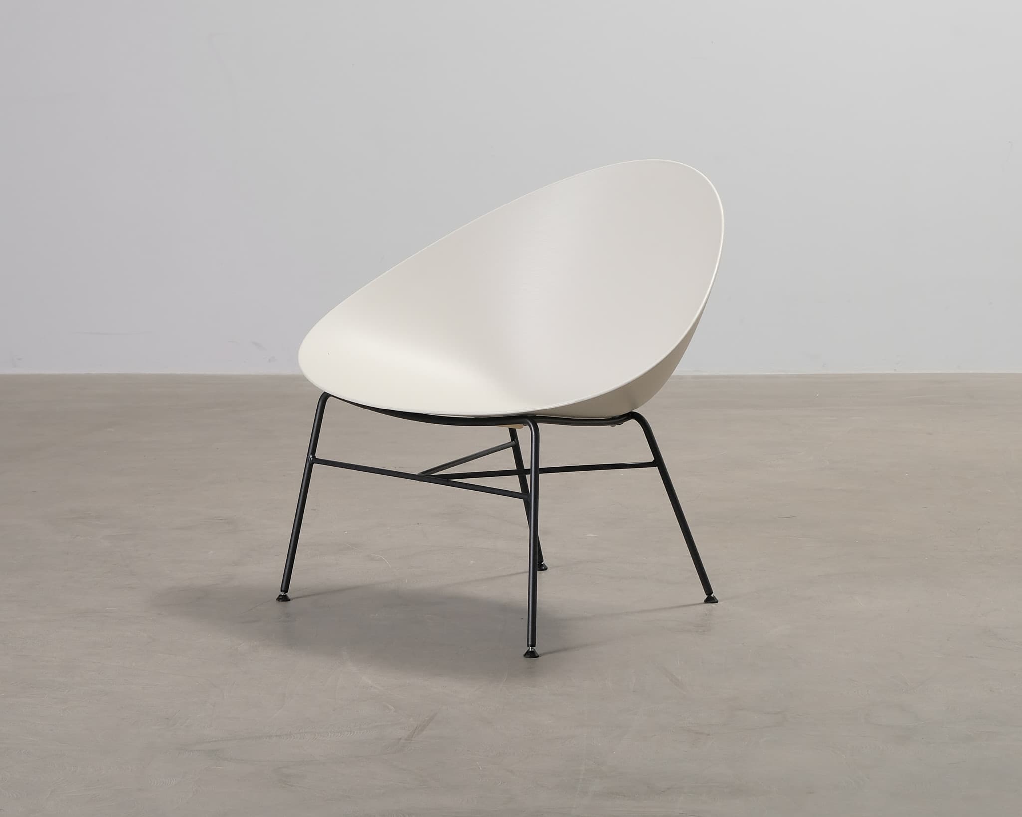 Arper Adell tuoli beige