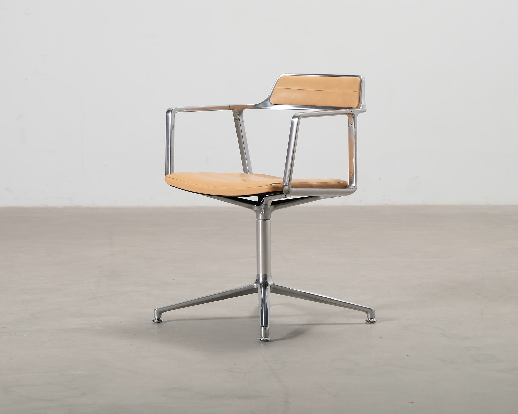 Vipp 452 työtuoli alumiini / aniliininahka