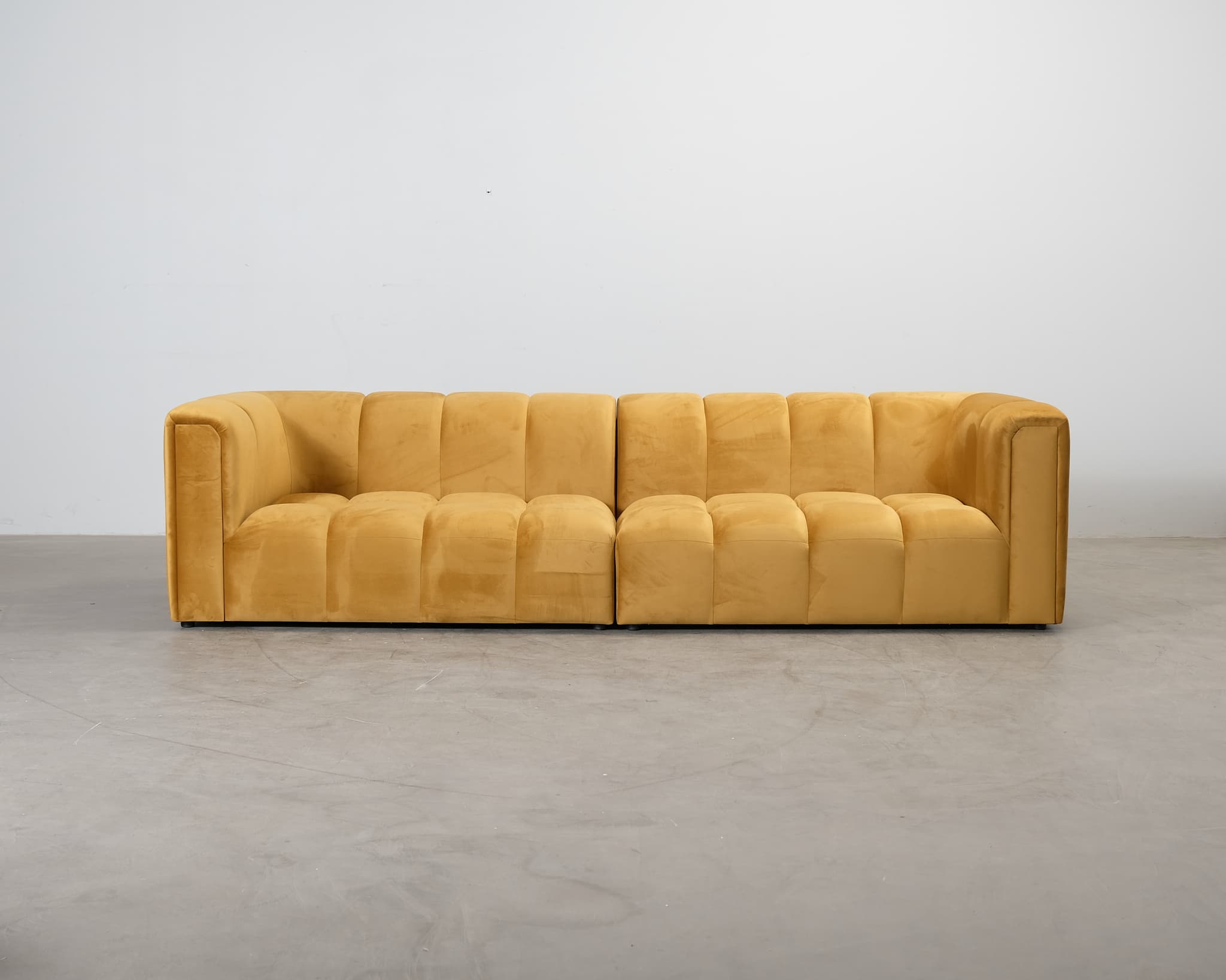 Maison Heritage Adams 4-istuttava sohva keltainen