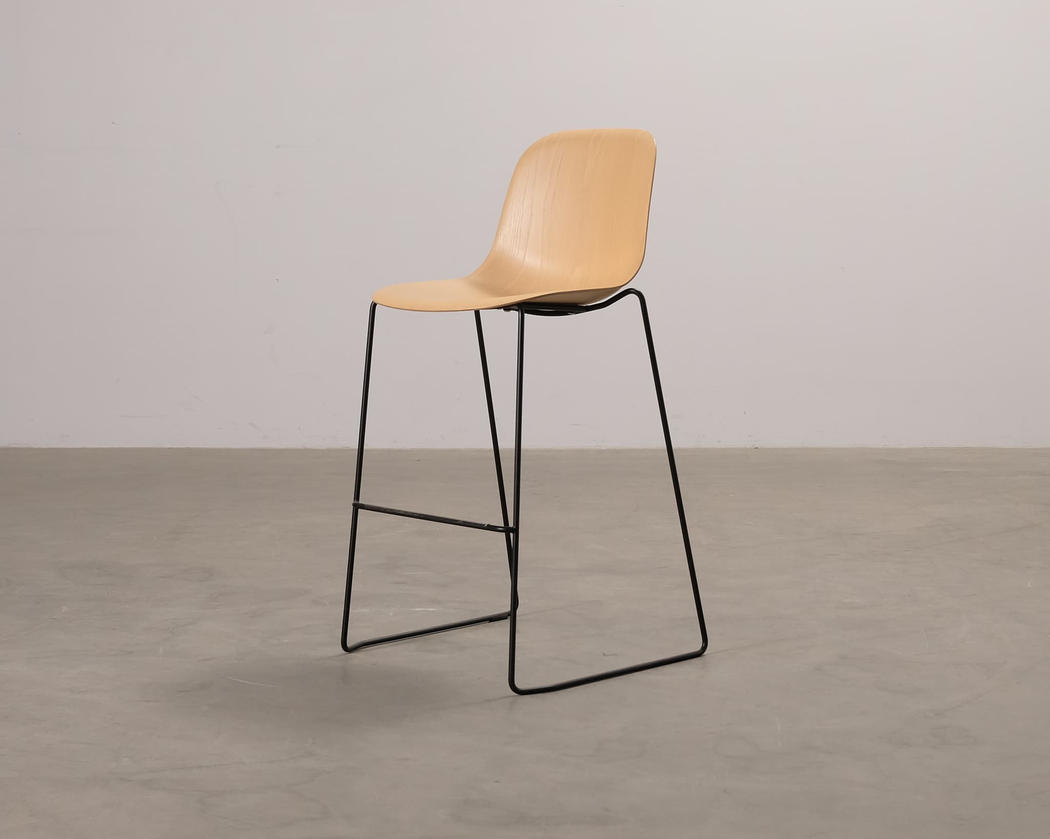 Hem Touchwood baarituoli pyökki 75 cm