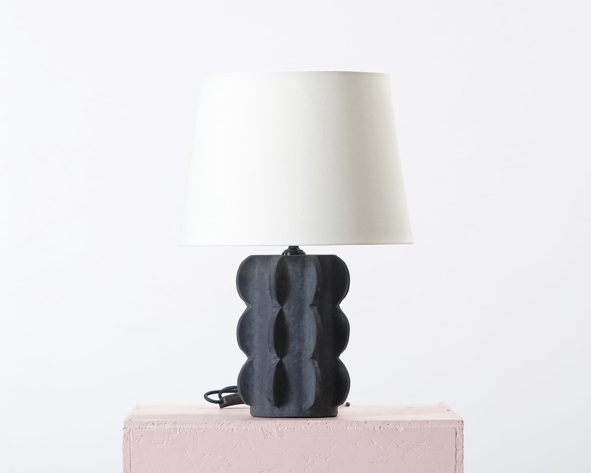 Dusty Deco Arcissimo pöytävalaisin