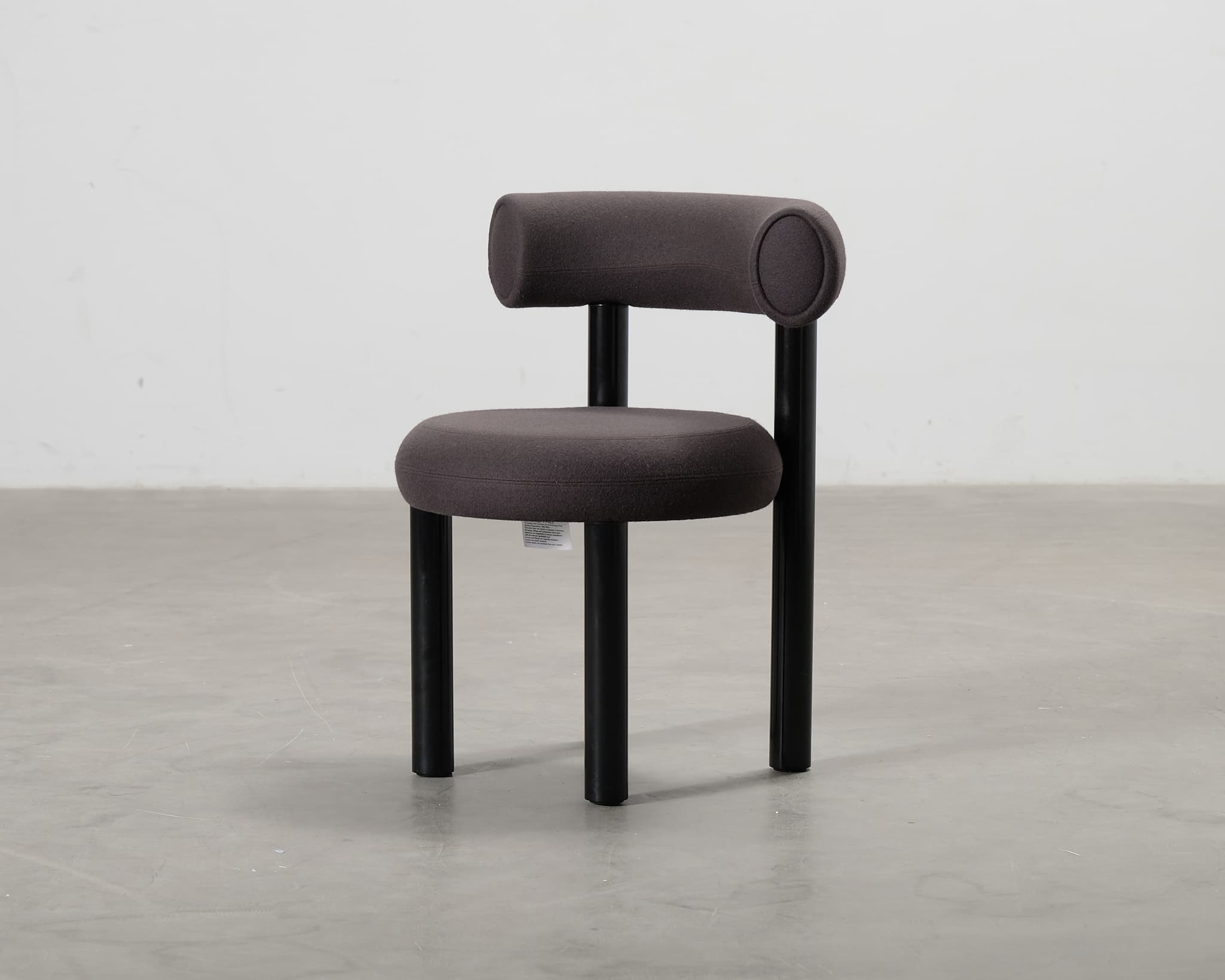 Tom Dixon Fat ruokapöydän tuoli