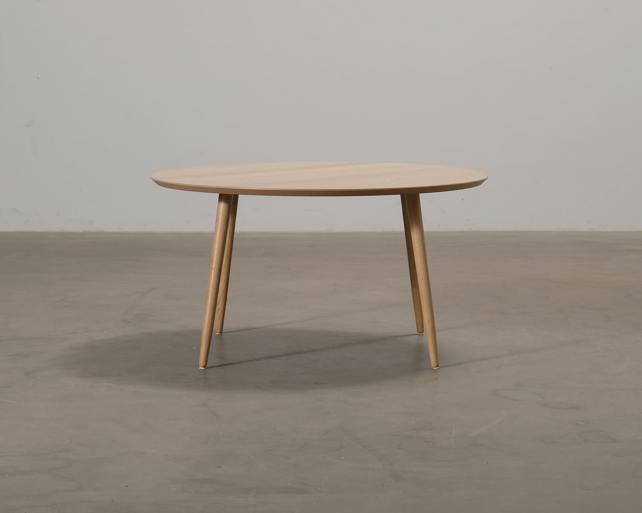Sofacompany Hubert sohvapöytä ø 90 cm tammi