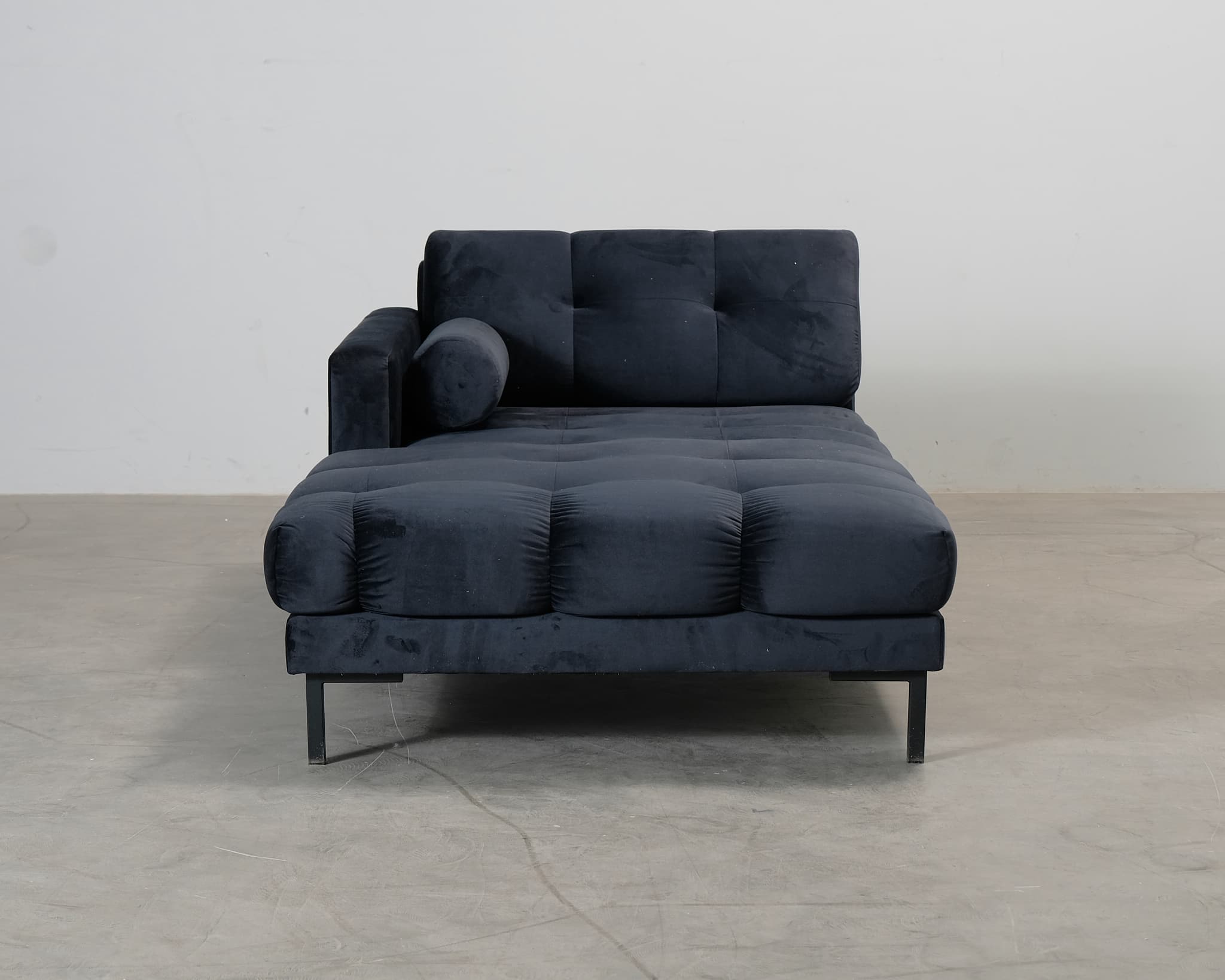 Cosmopolitan Design Bali divaani tummansininen