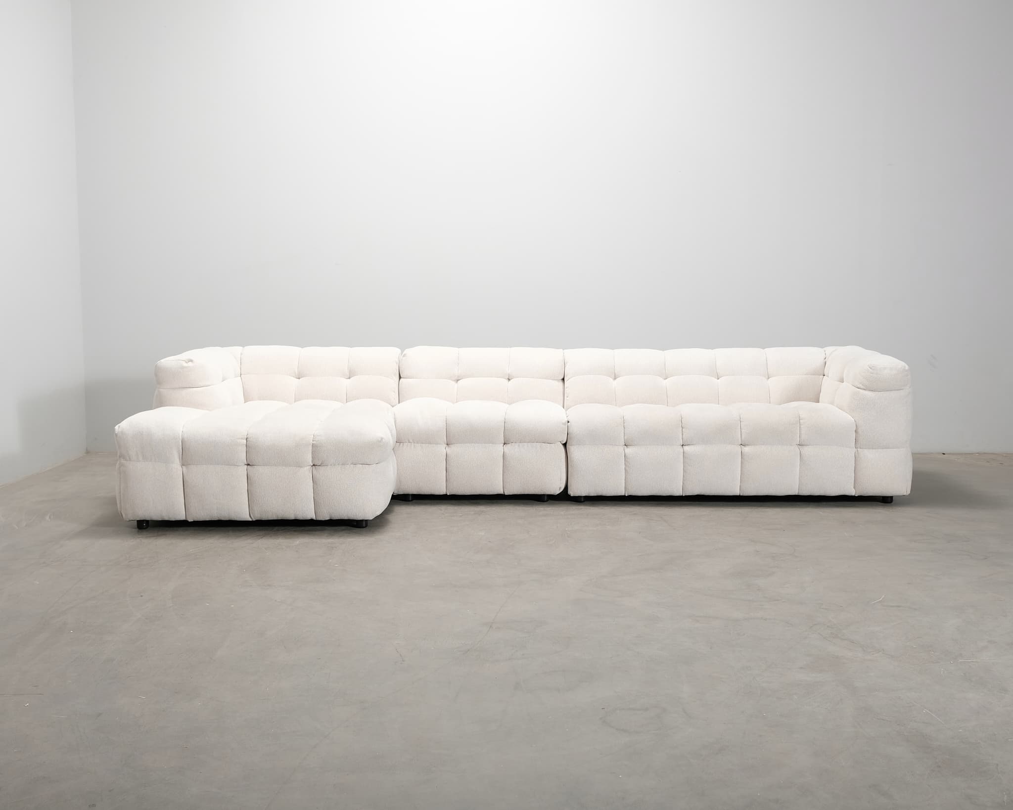 Elise 4-istuttava divaanisohva