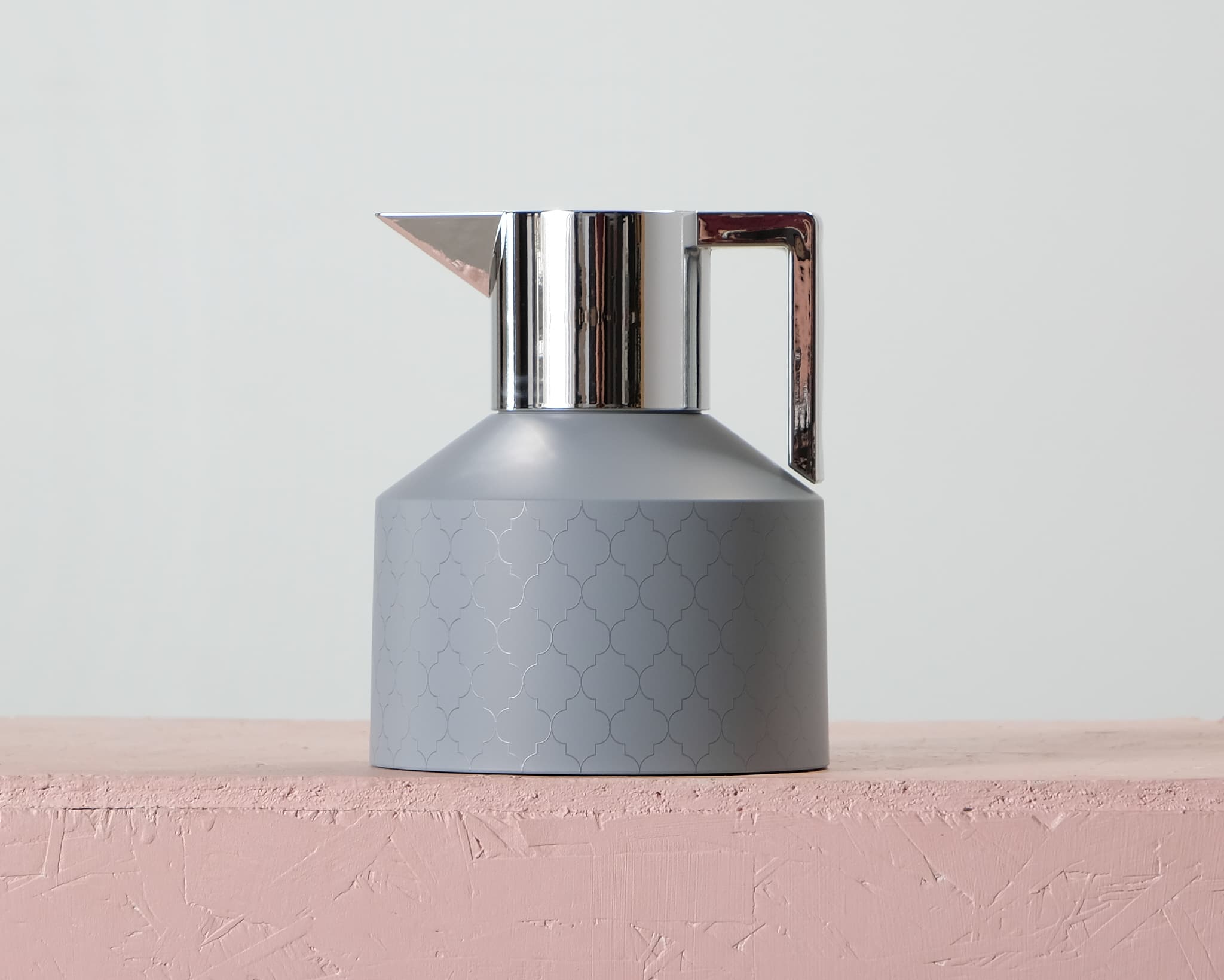 Normann Copenhagen Geo Vacuum Jug termoskannu 1l harmaa