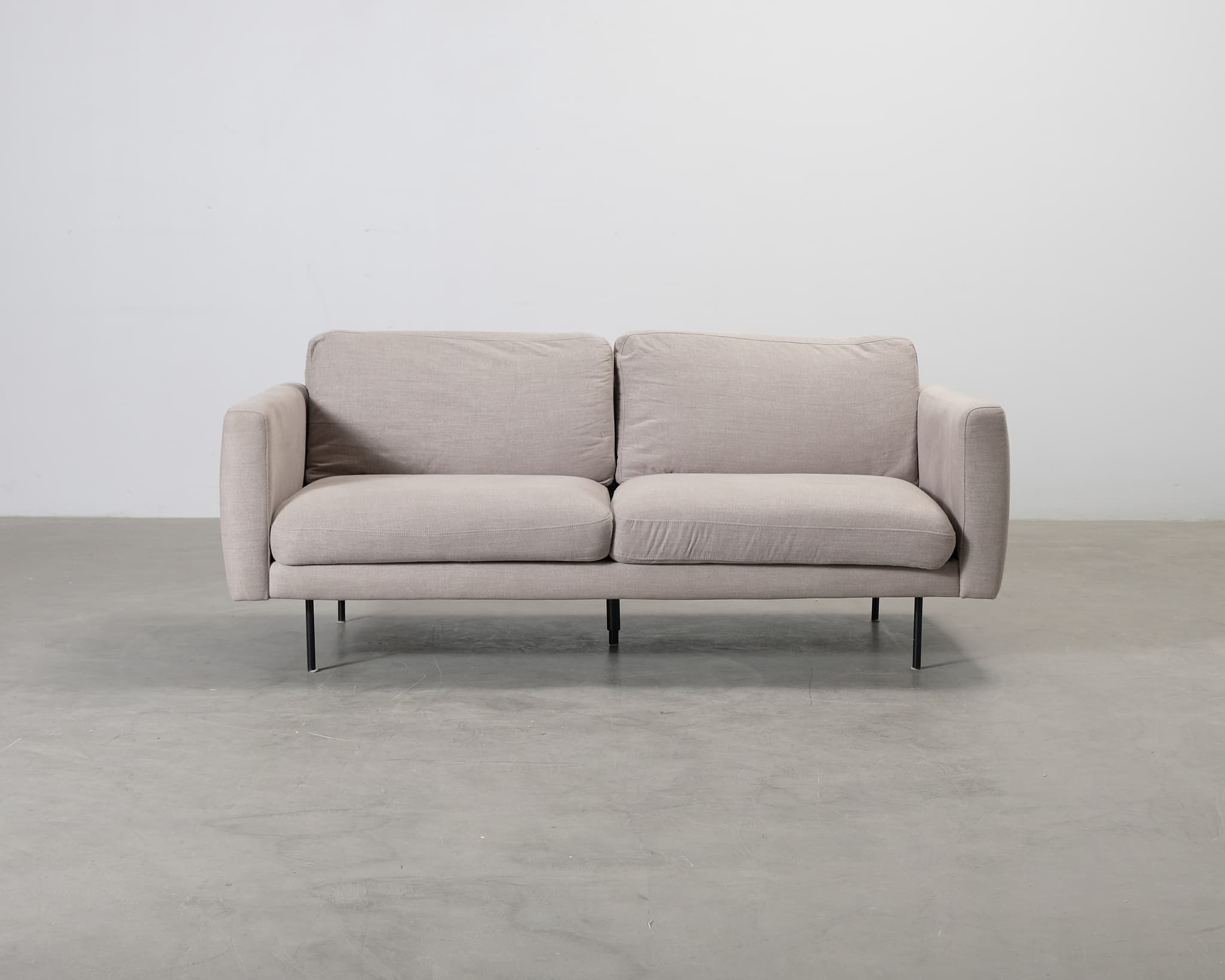 2,5-istuttava sohva beige