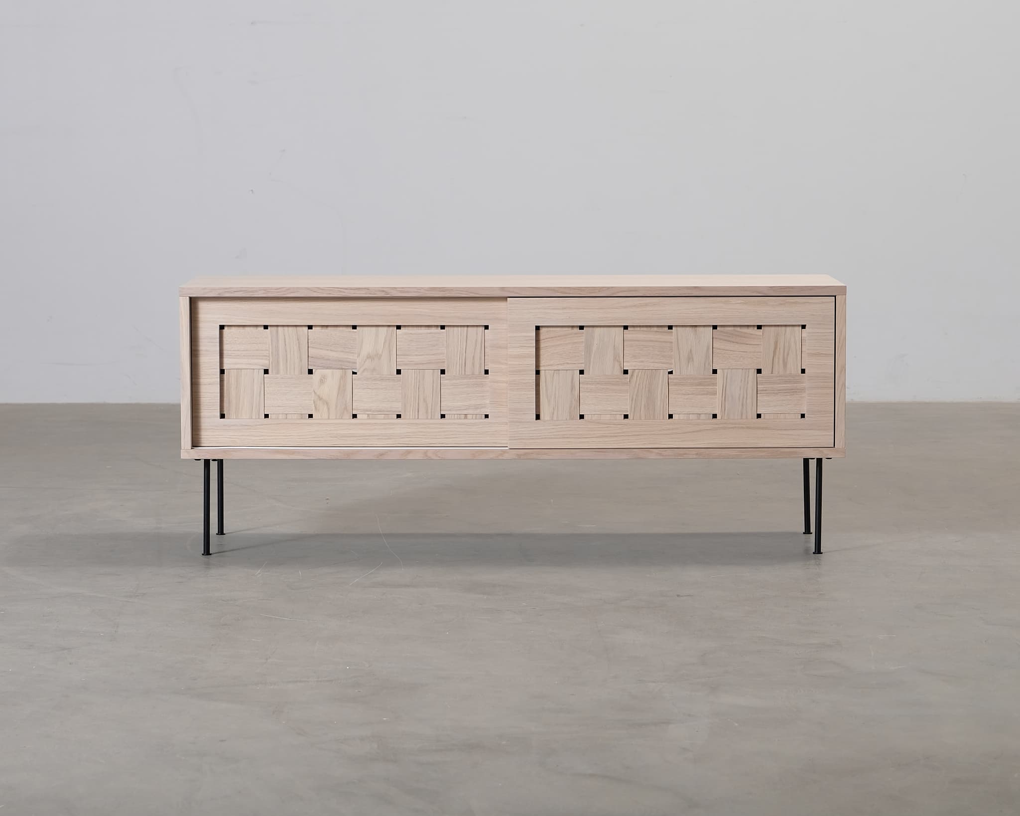 FeelDesign Cross mediataso tammi