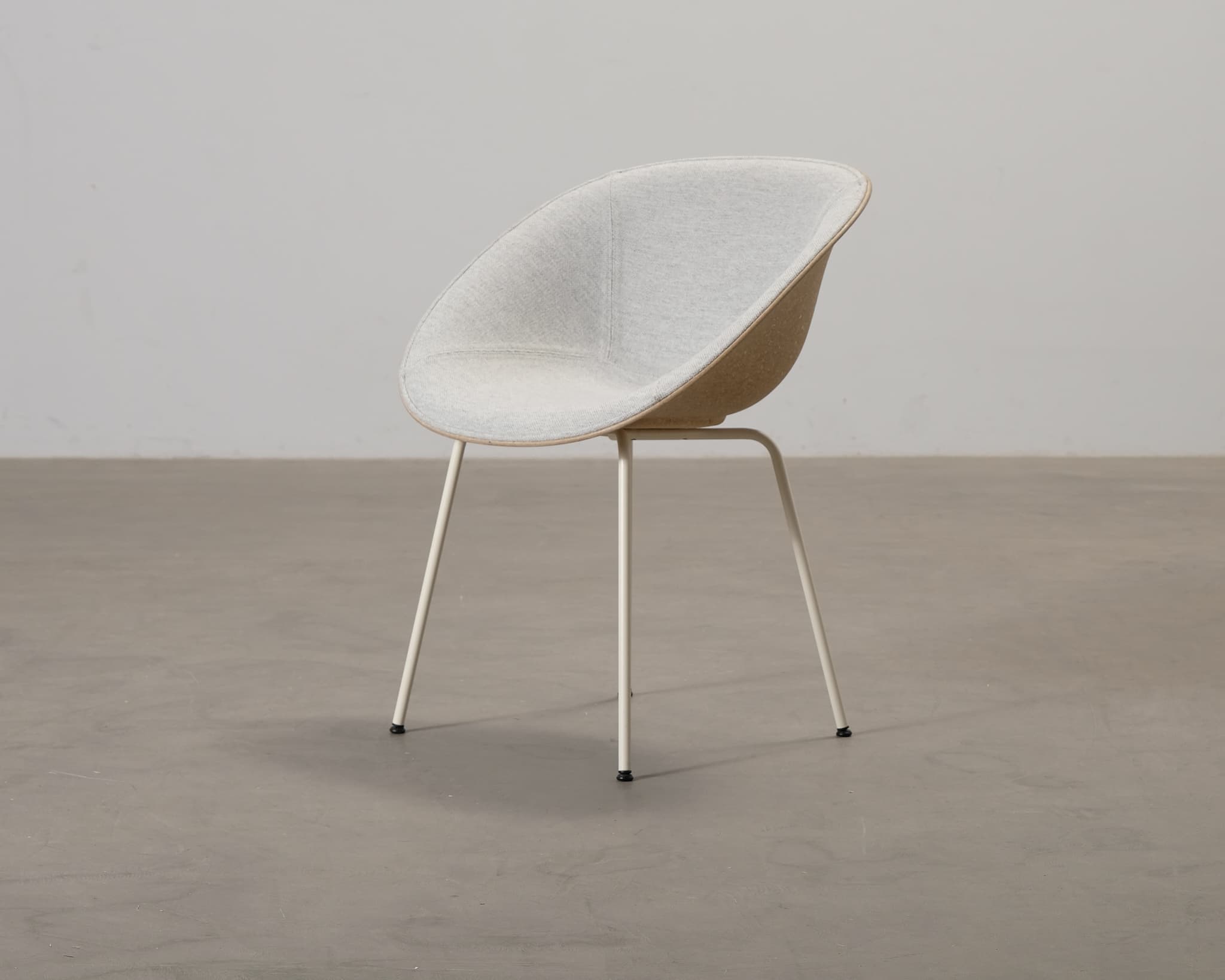 Normann Copenhagen Mat tuoli vaaleanharmaa