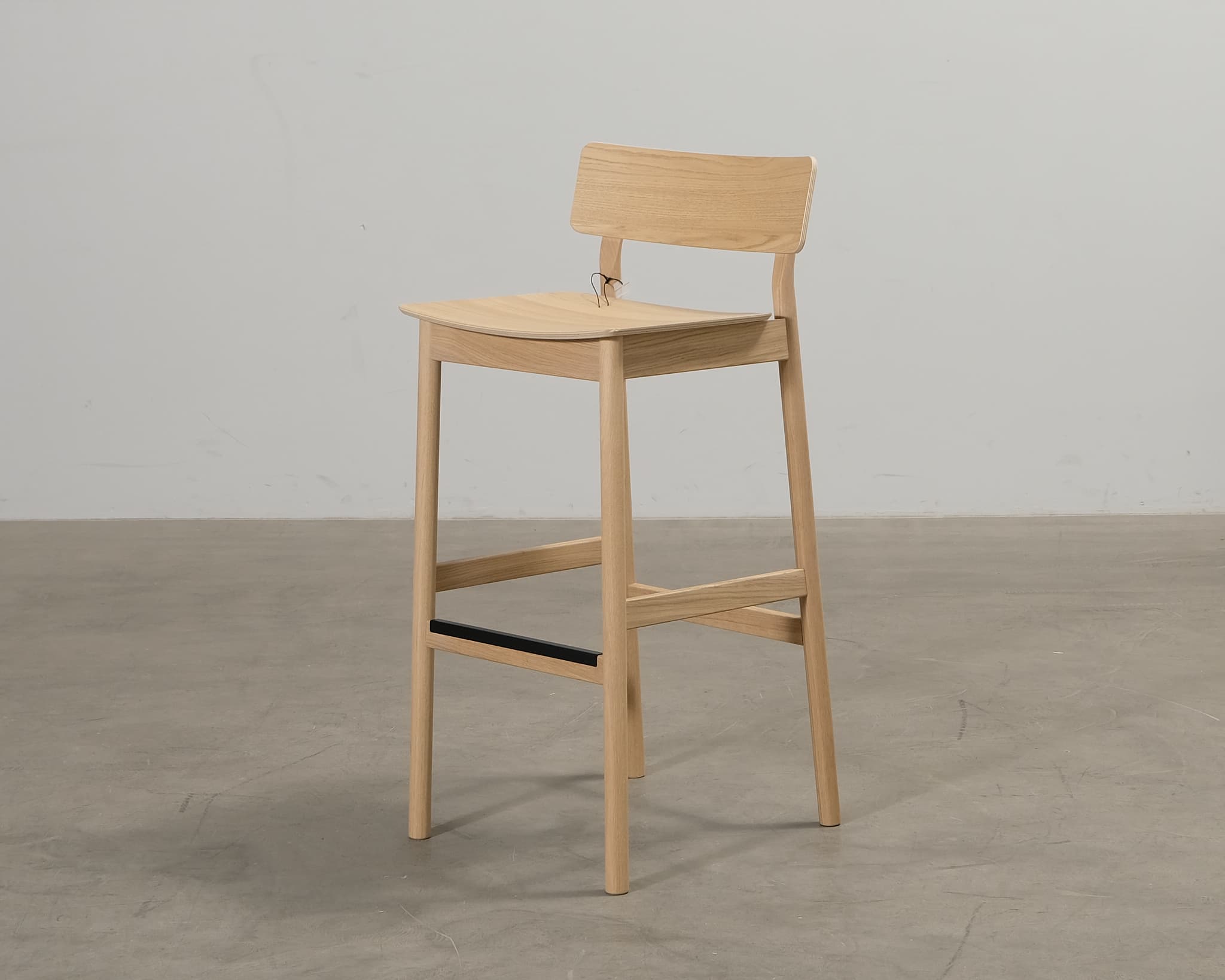 Woud Pause baarituoli vaalea tammi