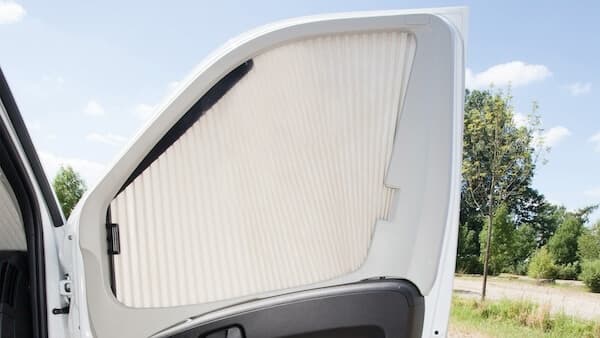 Sivuikkunan pimennysverho Fiat Ducato (2021➟) oikea, Remis – Remis