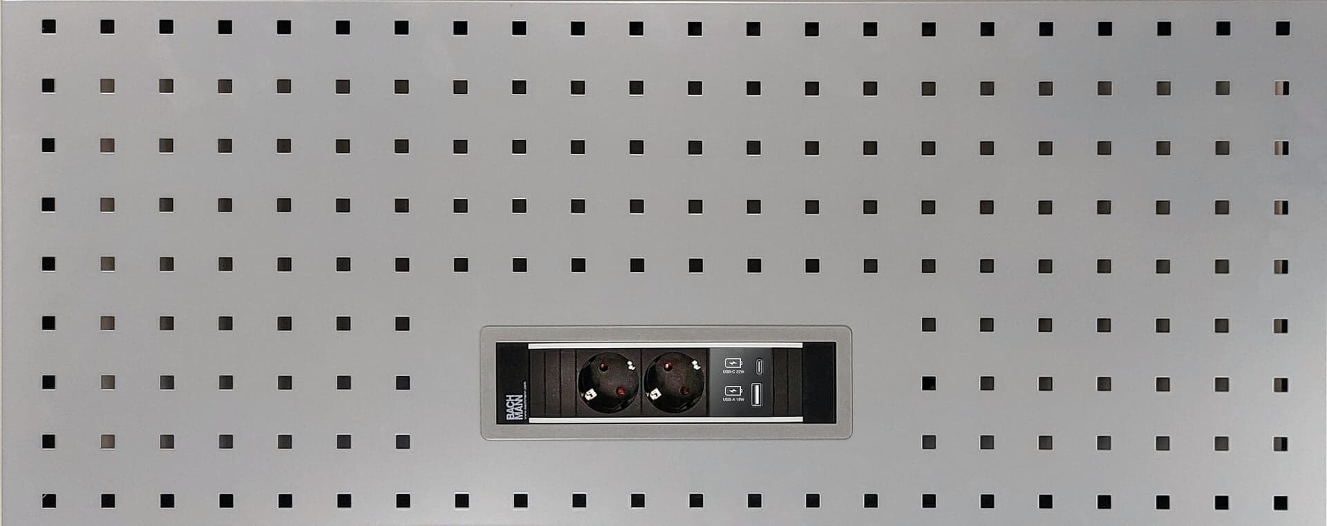 Reikälevy kahdella pistorasialla ja USB A + C liitännöillä (861 mm), Boxo – Boxo